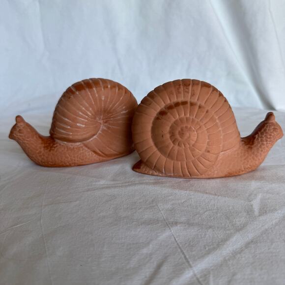 Vintage Terra Cotta Snails Home Decor 6 inch x 3 inch - Picture 4 of 7
